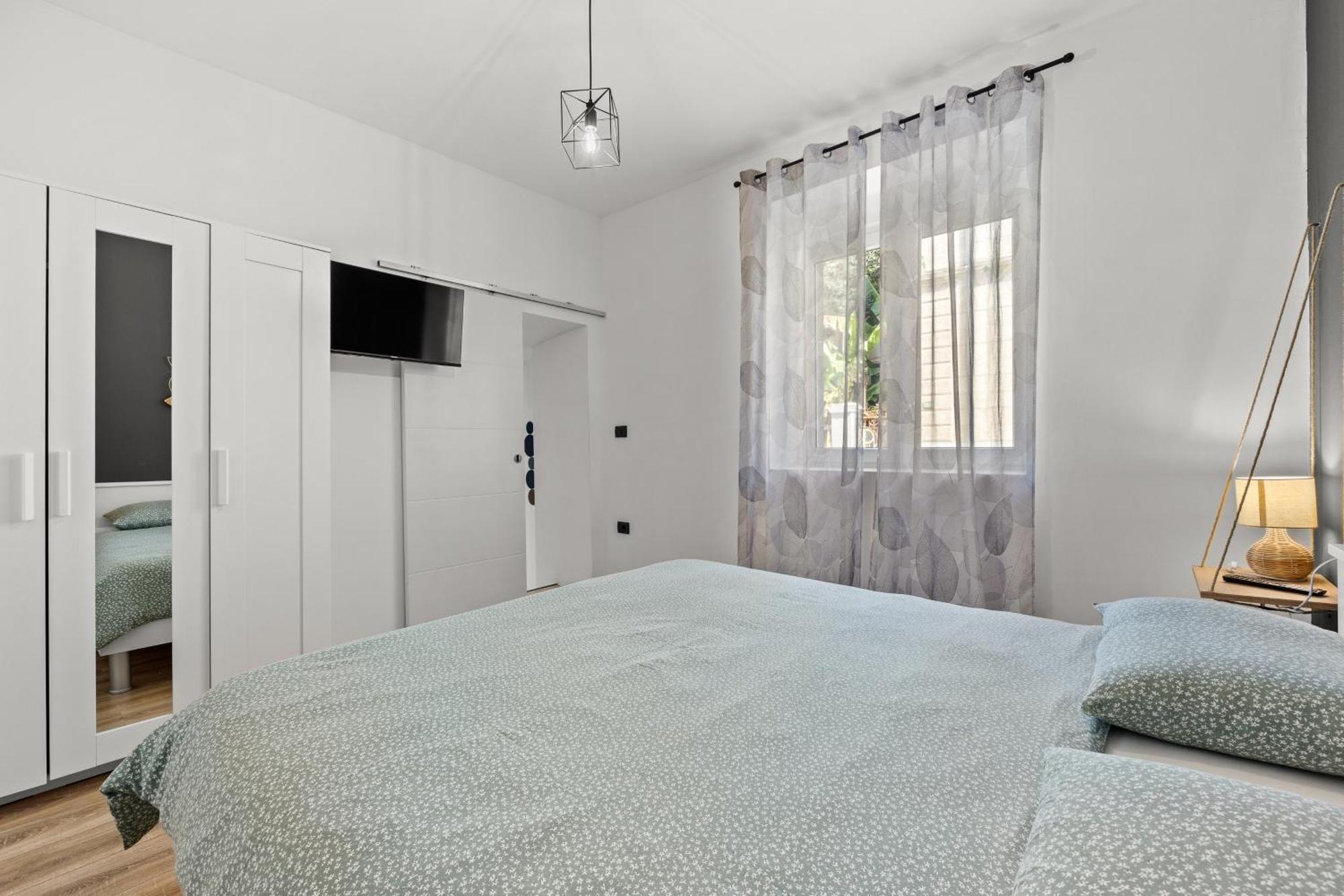Apartment Rose プーラ エクステリア 写真